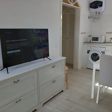 Апартаменты Playa Honda Holiday Home Плайя-Онда