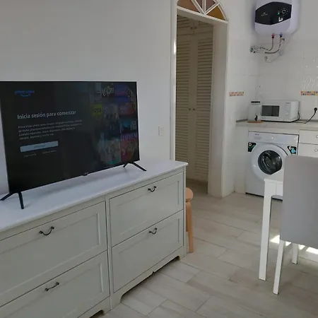 Lejlighed Playa Honda Holiday Home
