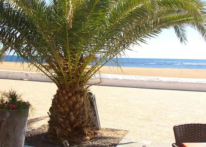 Playa Honda Holiday Home Апартаменты *